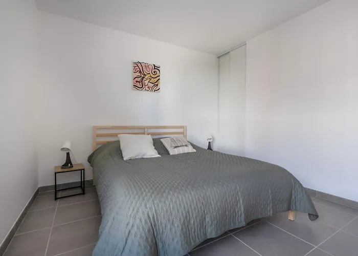 Rez-de-terrasse Pour 6 Proche Centre De Διαμέρισμα