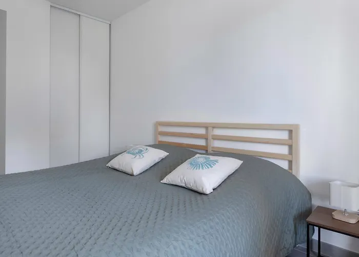 Rez-de-terrasse Pour 6 Proche Centre De *