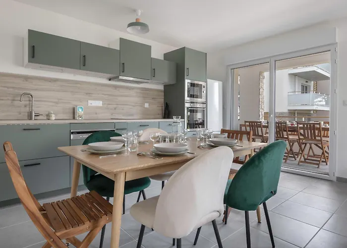 شقة Rez-de-terrasse Pour 6 Proche Centre De بورنيك